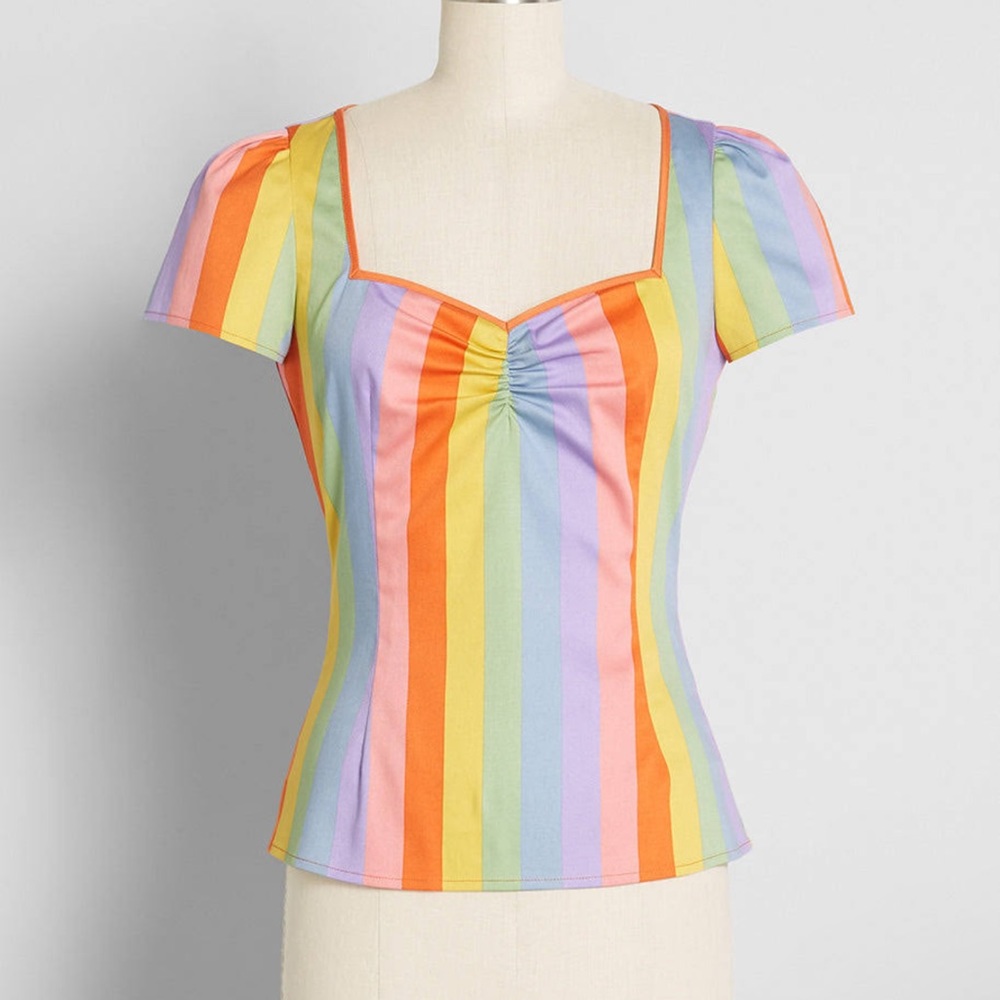 ModCloth Vintage Style Rainbow Top